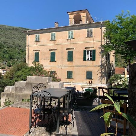 Bed and Breakfast Bb Palazzo Doria Dolcedo Exteriér fotografie