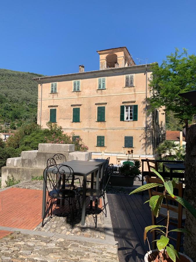 Bed and Breakfast Bb Palazzo Doria Dolcedo Exteriér fotografie